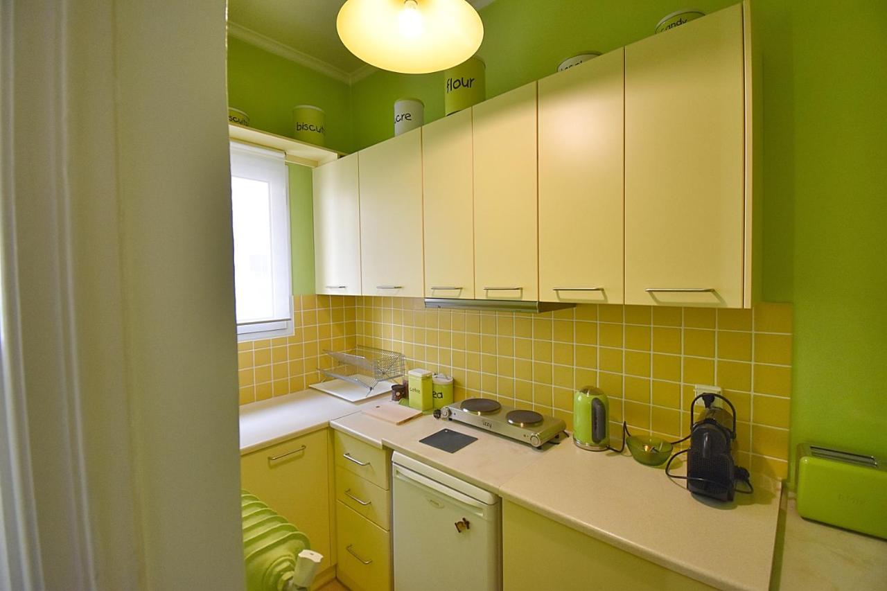 Check Point - Plaka Apartment Атина Екстериор снимка